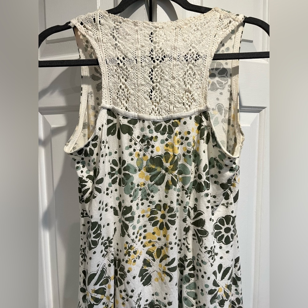 AVENTURA :Organic Cotton,🌼Floral Pattern, Sleeveless Summer Dress, Lace on Back